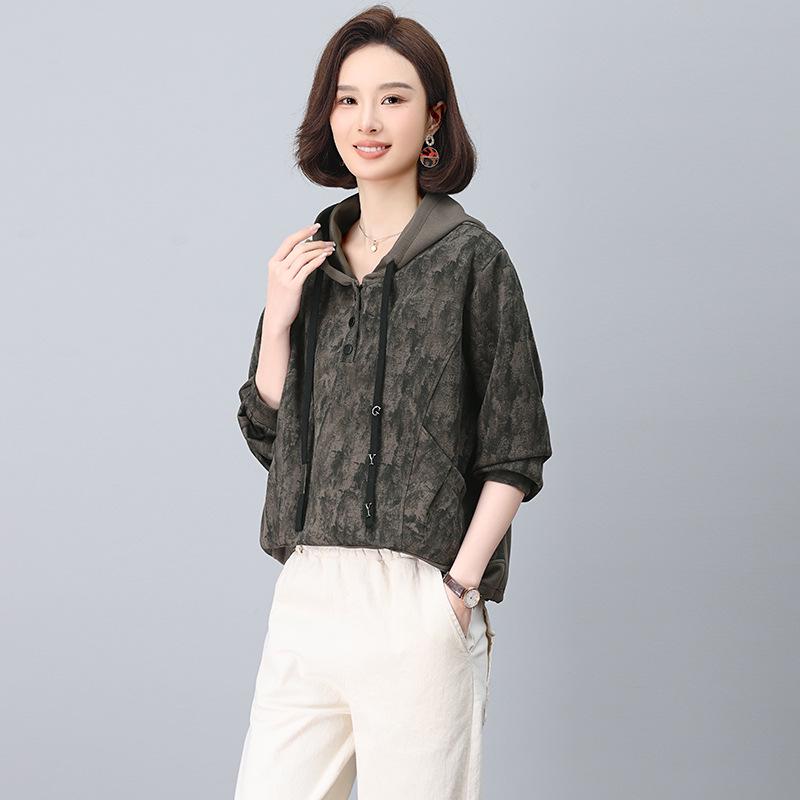 

Женское ретро худи в стиле пэчворк с цветочным принтом - Мода Весна/Осень 2025 для мам среднего возраста XL (67.5-75 kg)