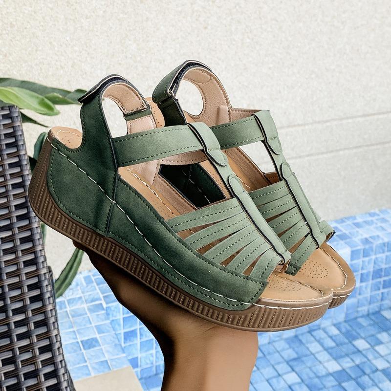 Vintage Shoes, Anti-slip, Large-sized Round Toe, Wedge Heel Sandals for Women