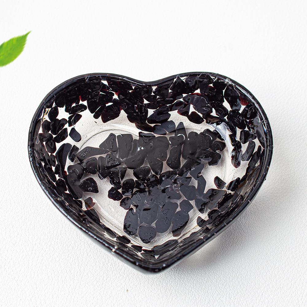 Piatto a Cuore in Resina con Riempimento di Cristallo Naturale per Arredamento Casa e Regalo