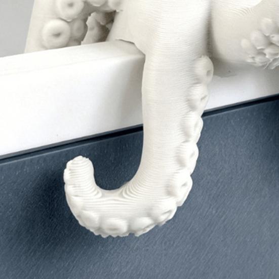 Playful Desk Accessories 3D Printed Octopus Figurine, Cute Marine Animal Sculpture for Unique Office Gadgets Computer Monitor Decor, Shelf Ornament,