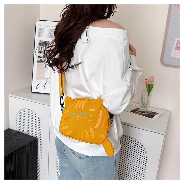 Cute Cat Mini Shoulder Bag With Cotton Material And Zipper Closure For Daily Use