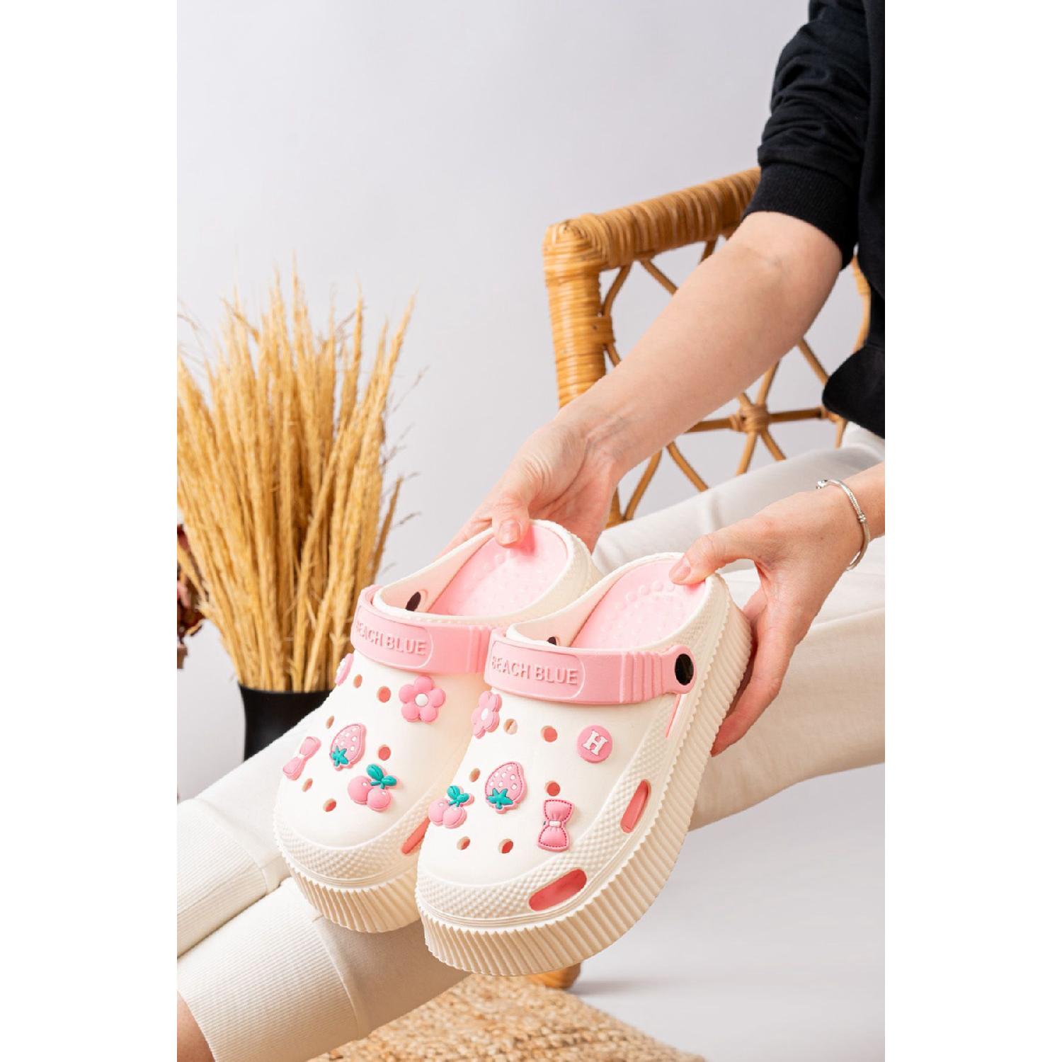 

Сандалии унисекс на высокой подошве унисекс 38