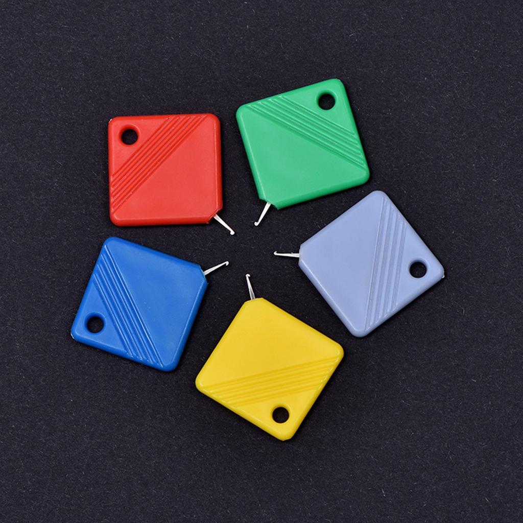 Bunter quadratischer Einfädler aus Kunststoff zum Nähen, Basteln, Zubehör für den Haushalt