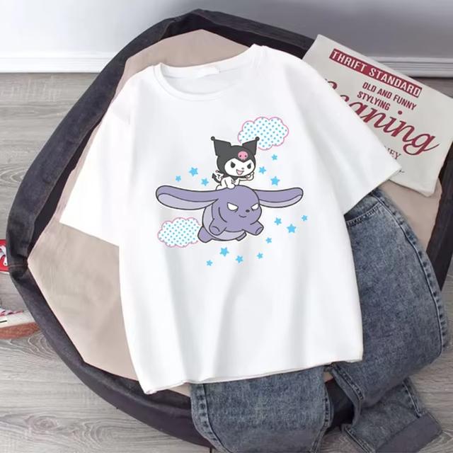 

2026 Sanrio Kuromi Camiseta Casual Shortsleeve Roundneck Hotselling Womens summer loose and fashionable style S