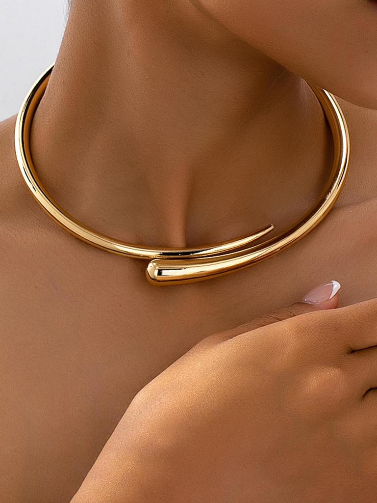 European-American Geometric Metal Glossy Spring Choker Bracelet - Women's Punk Minimalist Necklace