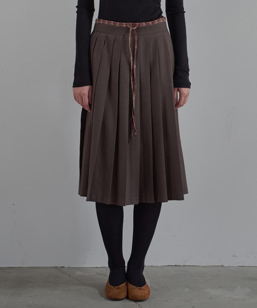 Button Check Coloring Pleats Midi Skirt (Brown)