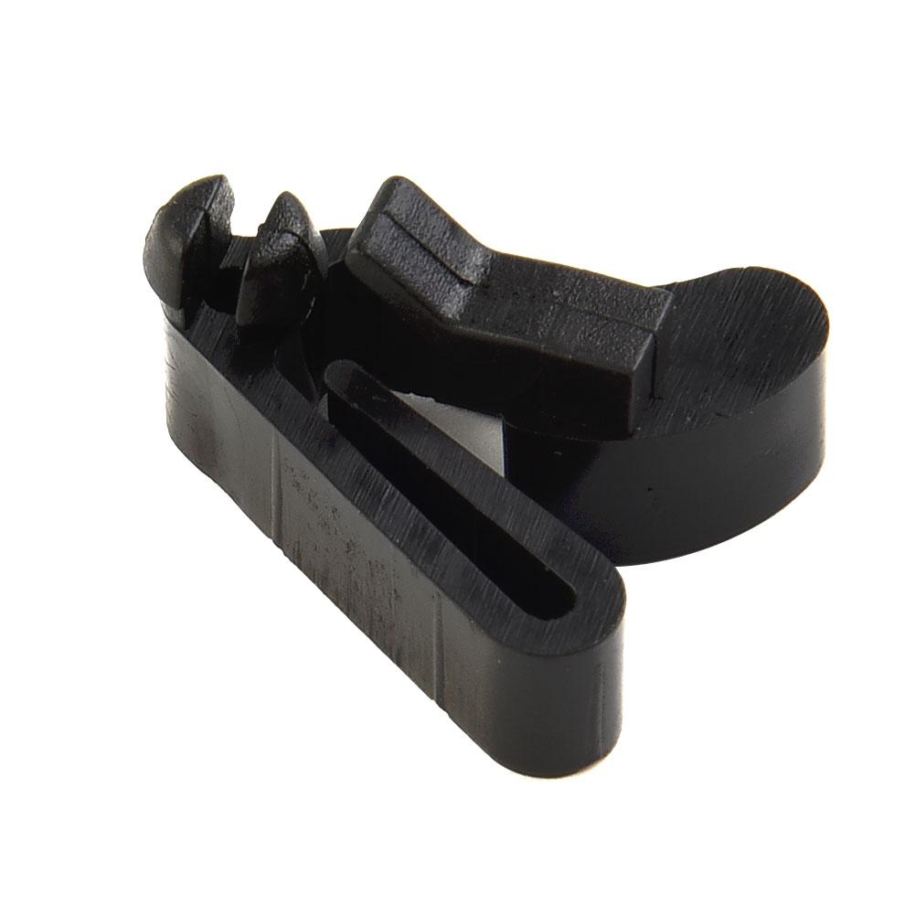 1pcs RETAINING CLIP BPX700010 Black FUEL FLAP LATCH