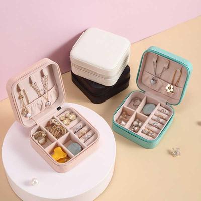 Tragbare Schmuckschatulle Ohrring Halskette Ring Aufbewahrungsbox Zuhause Reiseaufbewahrung Schmuckschatulle Mini Ausstellungsbox
