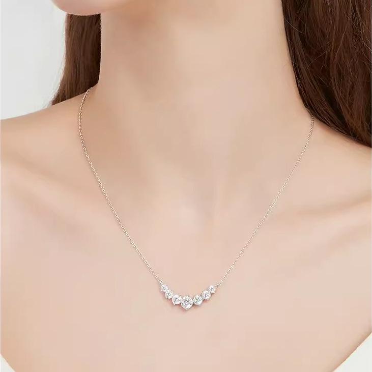 Micro Set Zircon Straight Row Smile Necklace Women Charming Collarbone Chain Fashion Jewelry