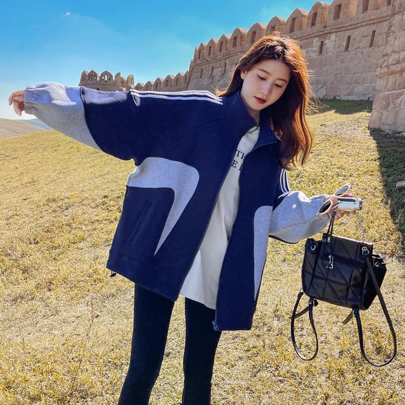 Frühling und Herbst Neue Kontrastfarben Baseballjacke Damen Koreanischer Stil Locker Beliebt Lässige Jacke Strickjacke