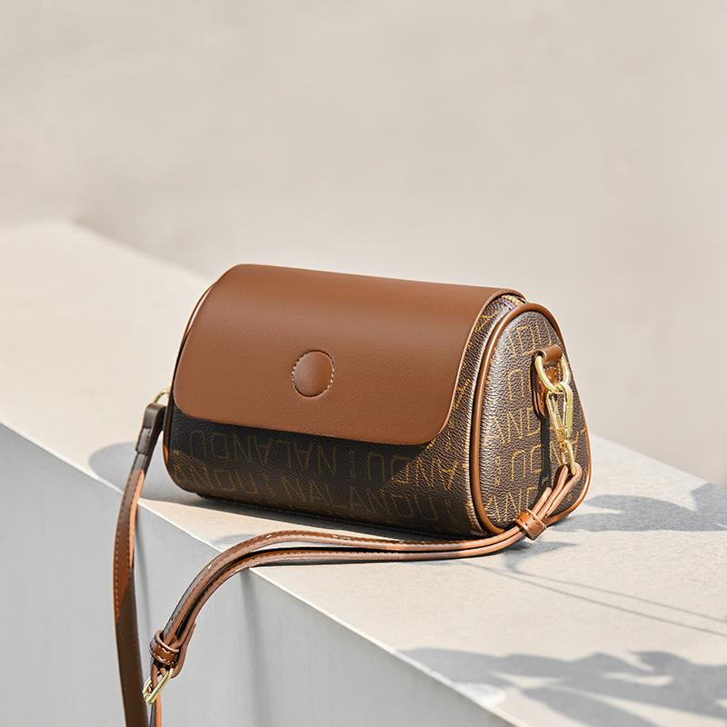 Mrs. Qiao Bag Women's Crossbody Bag 2025 New Autumn Winter Women's Small Bag High-end Cylinder Bag Vintage Women's Bag