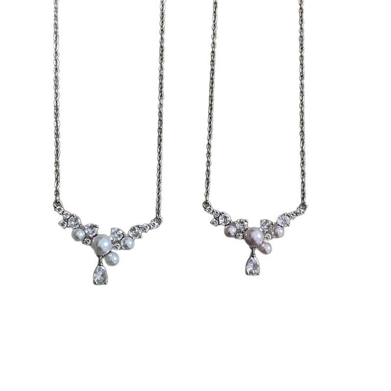 Exquisite Zircon Geometric Water Drop Pearl Necklace - Japanese & Korean Style, Light Luxury, Unique Clavicle Chain, Fashionable & Versatile