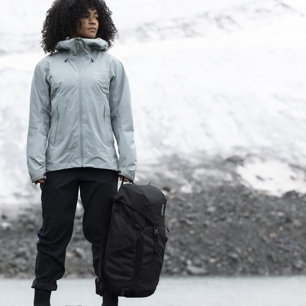 Batoh AllTrail Daypack 25L Faded Khaki [Thule]