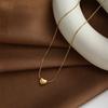 Small Gold Heart-shaped Pendant Necklace for Women Light Luxury Clavicle Chain Fashionable Versatile and High-end Ins Style Zinc Alloy