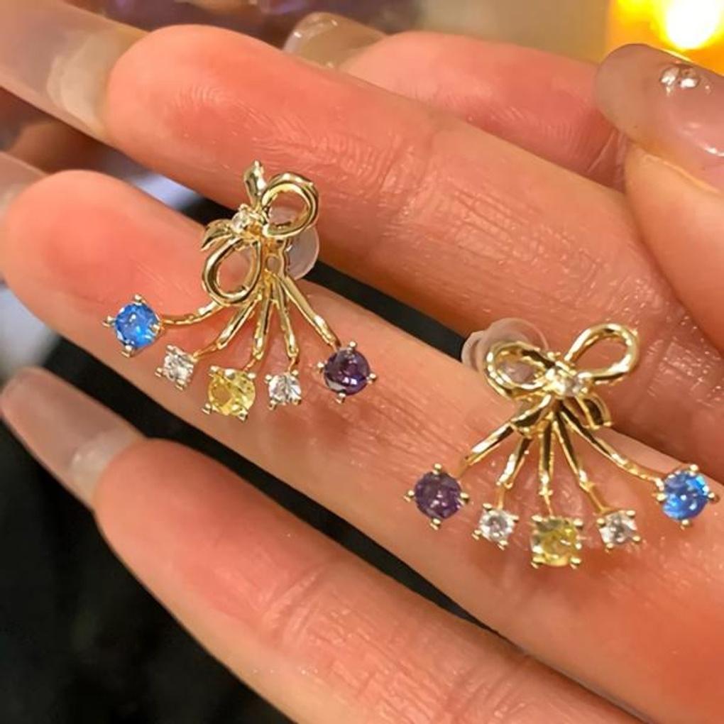 Women's Accessory Ribbon Diamond Folding Earrings