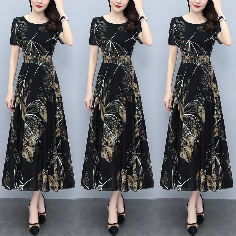Summer New Celebrity Fashion Print Dress Middle-aged Mother Waist Thin Pendulum Long Skirt