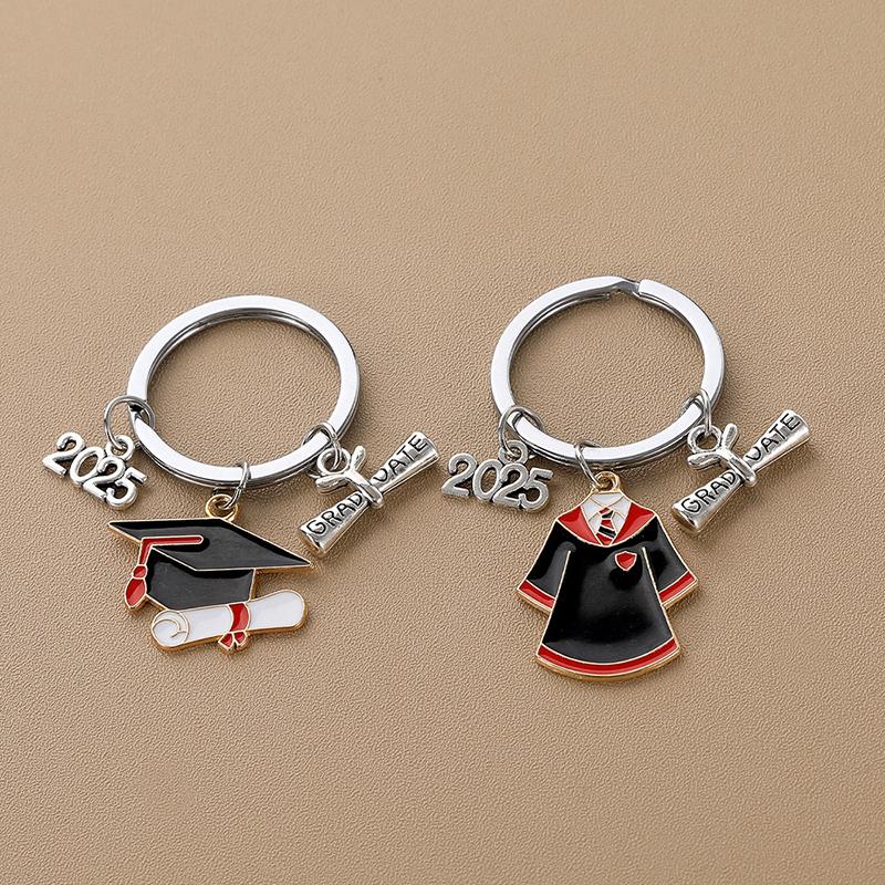 2/10 Pièces Porte-clés Cérémonie de Remise de Diplômes Mignon Créatif Chapeau de Diplômé Livre Robe Pendentif Porte-clés Cadeau Commémoratif Cérémonie de Remise de Diplômes