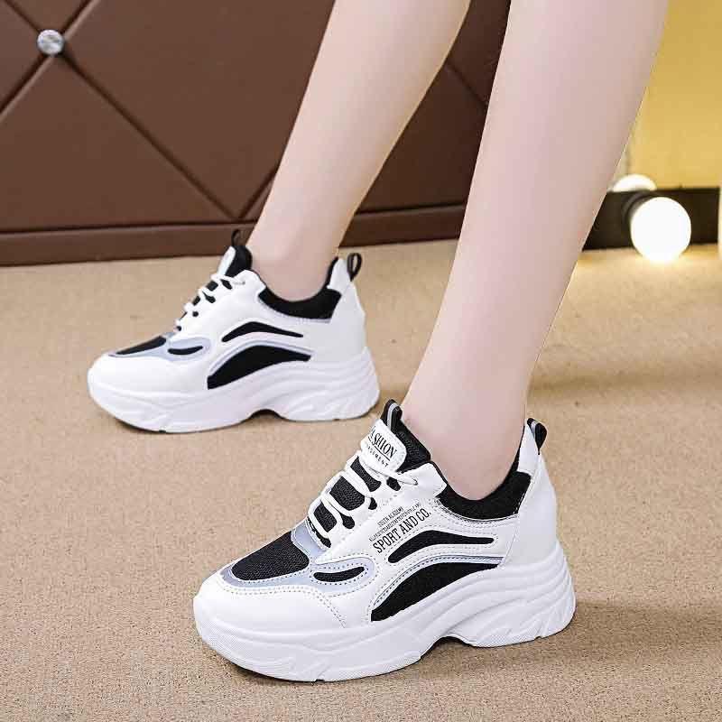 Autumn Mesh New Ins Women's Travel Shoes Sports Shoes Breathable and Versatile To Increase Height and Show Feet Little Dad Shoes