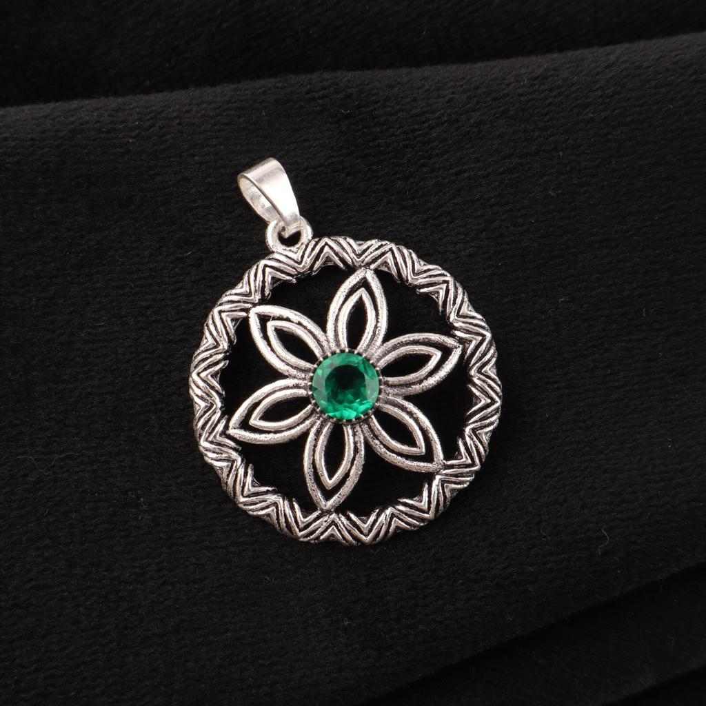Chrome Diopside Gemstone 925 Sterling Silver Jewelry Flower Chain Pendant 1.48" CP-29-1