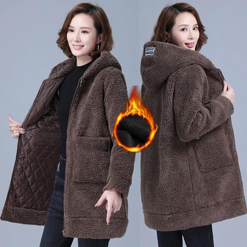 Plus Size Imitation Lamb Fleece Jacket Women's Winter Warm Quilted Jacket Mid-length Hooded Padded Jacket