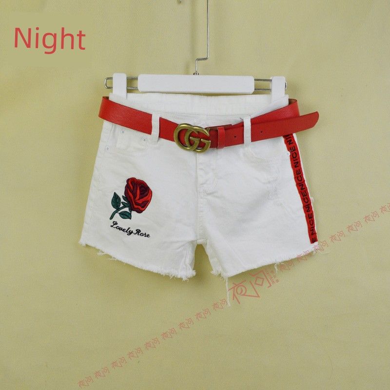 

European and American Thin Denim Shorts Hot Girl Fashionable Embroidery White S
