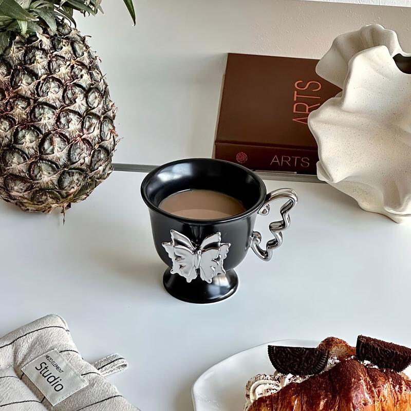 Creative Ceramic Coffee Mug with Saucer