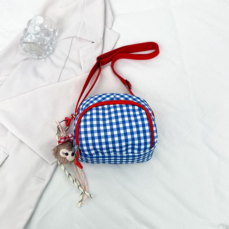 Tasche Damen Frühling Neue Mode Einfache Persönlichkeit Schultertasche Umhängetasche Lässig und leicht Kleine quadratische Tasche