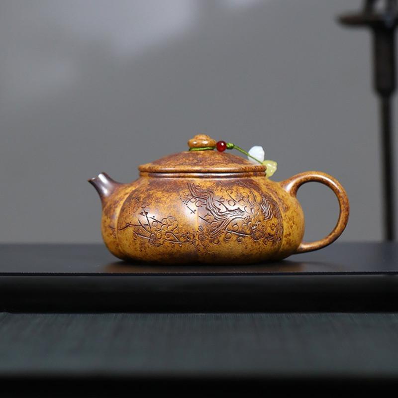

260ml Yixing Handmade Purple Clay Teapot Flower Pattern Tea Pot Beauty Tea Infuser Kettle Chinese Zisha Household Teaware