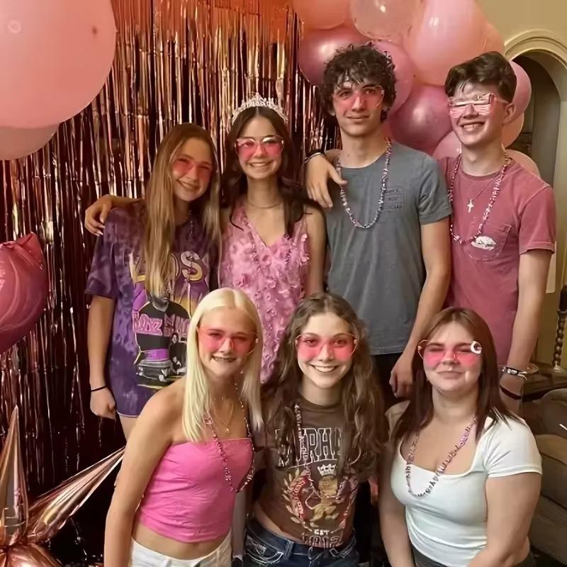 Heart-Shaped Rimless GlassesTransparent Candy ColorPlastic Frame FashionEyewear for Men WomenParty Gift UV Protection Sunglasses