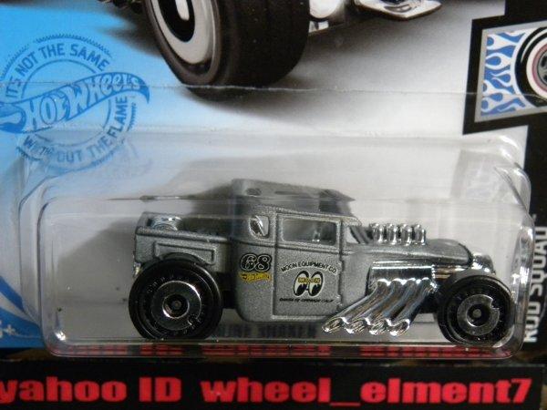 Hot Wheels BONE SHAKER MOONEYS ROD SQUAD