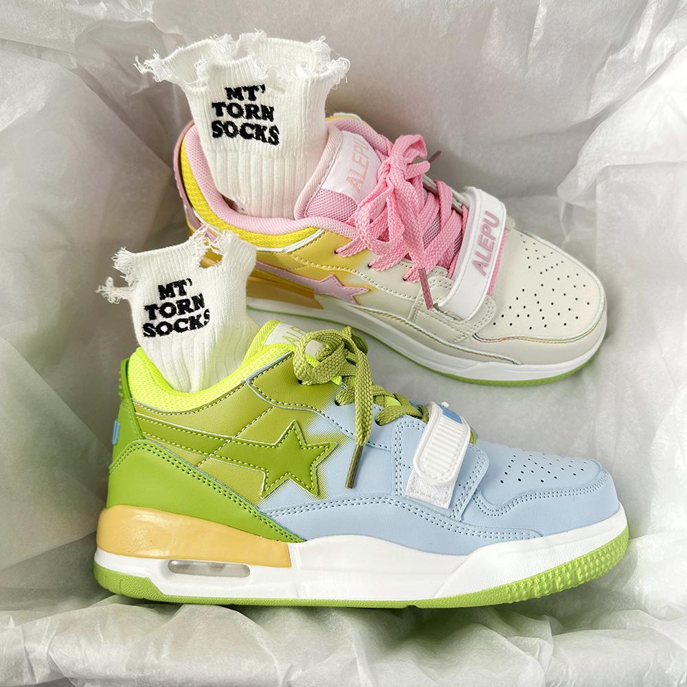 Hong Kong style ins niche mandarin duck stars air cushion sports board shoes women's autumn and winter new versatile Korean version casual shoes