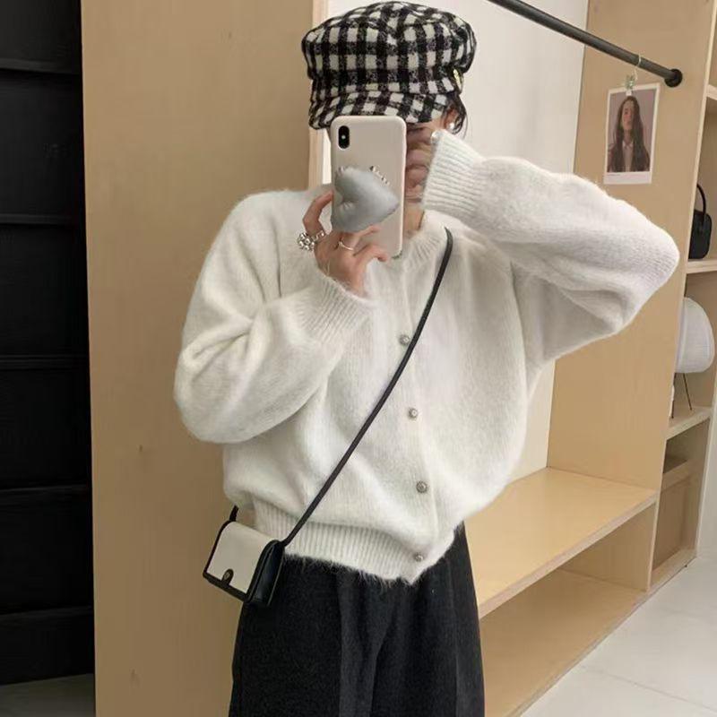 Womens Knit Cardigan Casual Loose Fit Versatile Outerwear Solid Color Long Sleeve Round Neck Single Breasted Wear