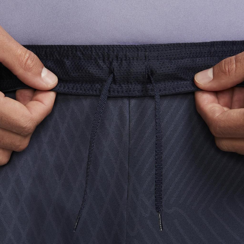 Nike Tottenham Hotspur Strike Logo Embroidered Elastic Waist Straight Leg Football Pants Men Pants Smoke-Gray DX3195-459