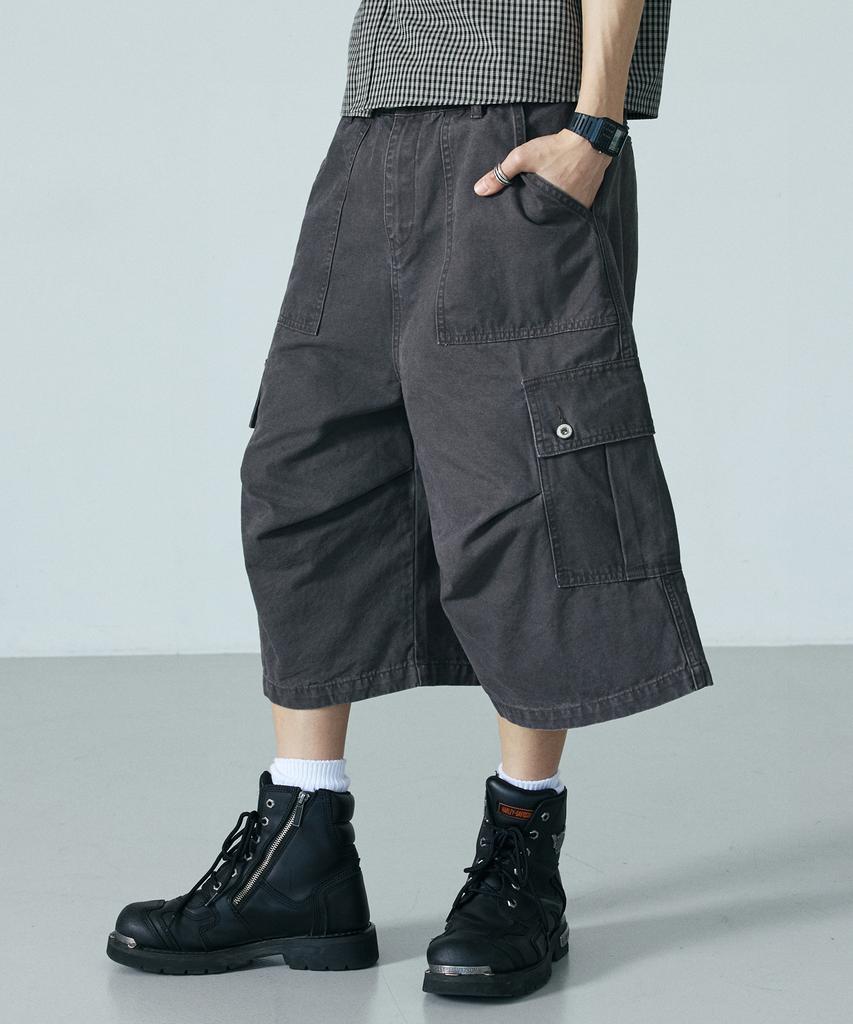 LXT Washed Cotton Wide Cargo Bermuda Pants [Charcoal]
