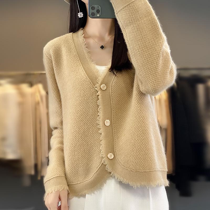 2026 Spring Collection Women's Knit V-Neck Wool Cardigan Coat - Korean Style Sweater