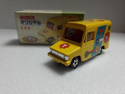 Tomica Kodansha Friends Tuck Nicht zum Verkauf Crazy Minicar Circle mit Etui