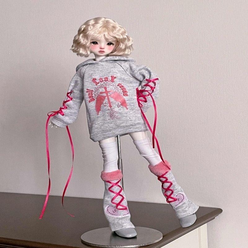 

BJD doll clothes suitable for 1/4 size Cute Sweatshirts socks leg covers suit doll accessories (3 points) 1-4size серый