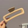 Großer französischer Retro-Klammer-Haarclip für elegante Damenfrisuren.