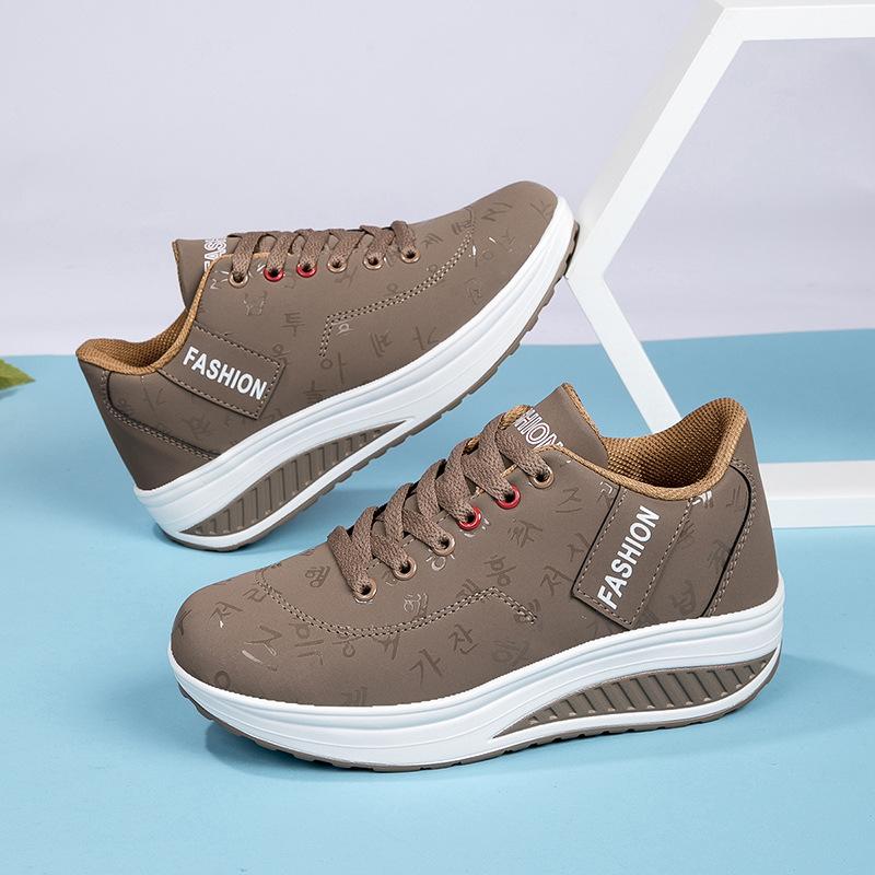 Rocking shoes women's shoes 2025 spring and autumn new leather walking mother shoes casual sports shoes platform foreign trade travel shoes