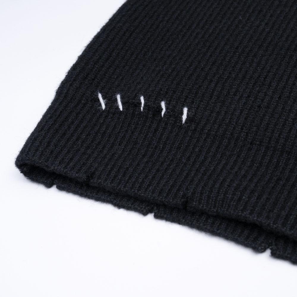 BLACKBLOND Vividi Hand-Stitched Logo Ript Sweater (Black)
