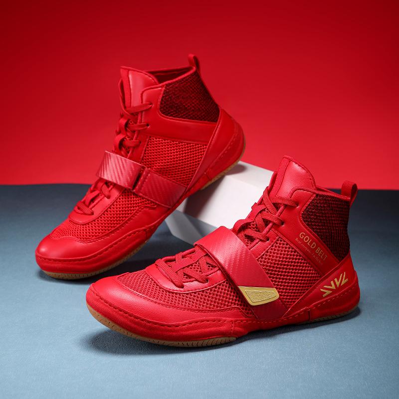 Medium top boxing shoes men's large size breathable non-slip wrestling shoes indoor fitness deadlift training shoes