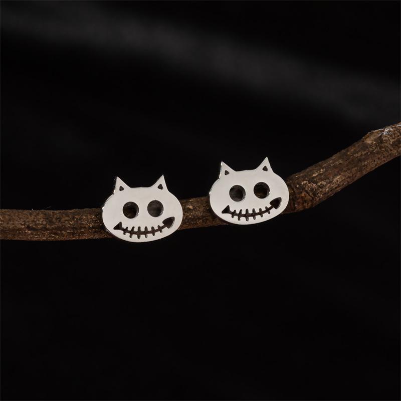 INS Retro Stainless Steel Fish Bone Cat Earrings - Halloween Cartoon Style