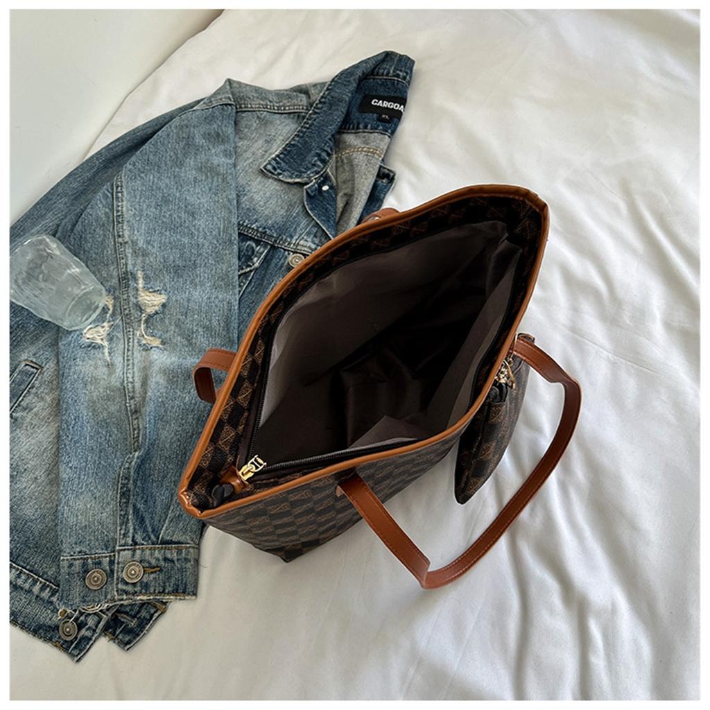 Printing Texture Small Hanging Bag Large Capacity Korean Version Of Casual Commuting Fashion Shoulder Handheld Tote Bag