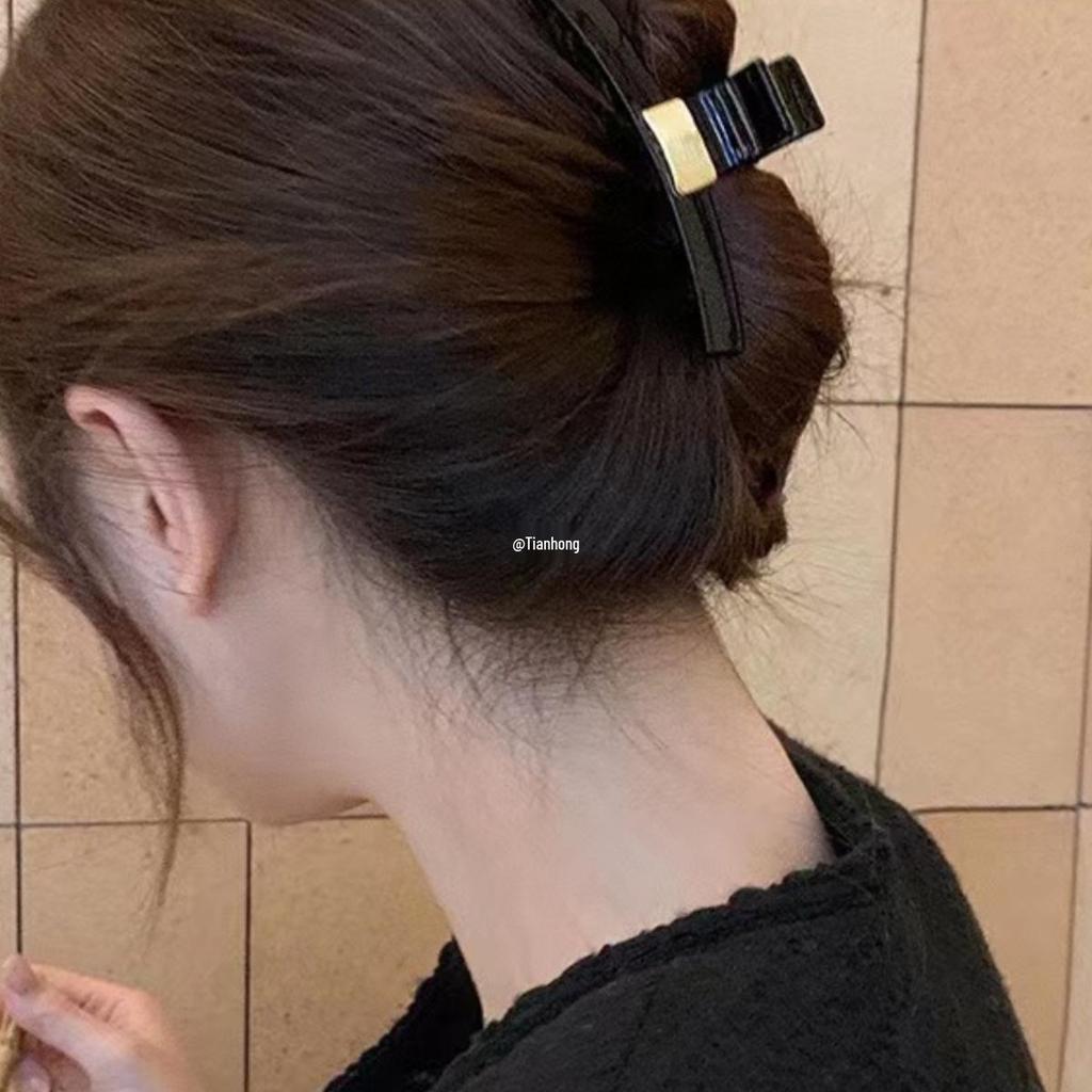 Korean Black Acrylic Updo Claw Hair Clip for Women