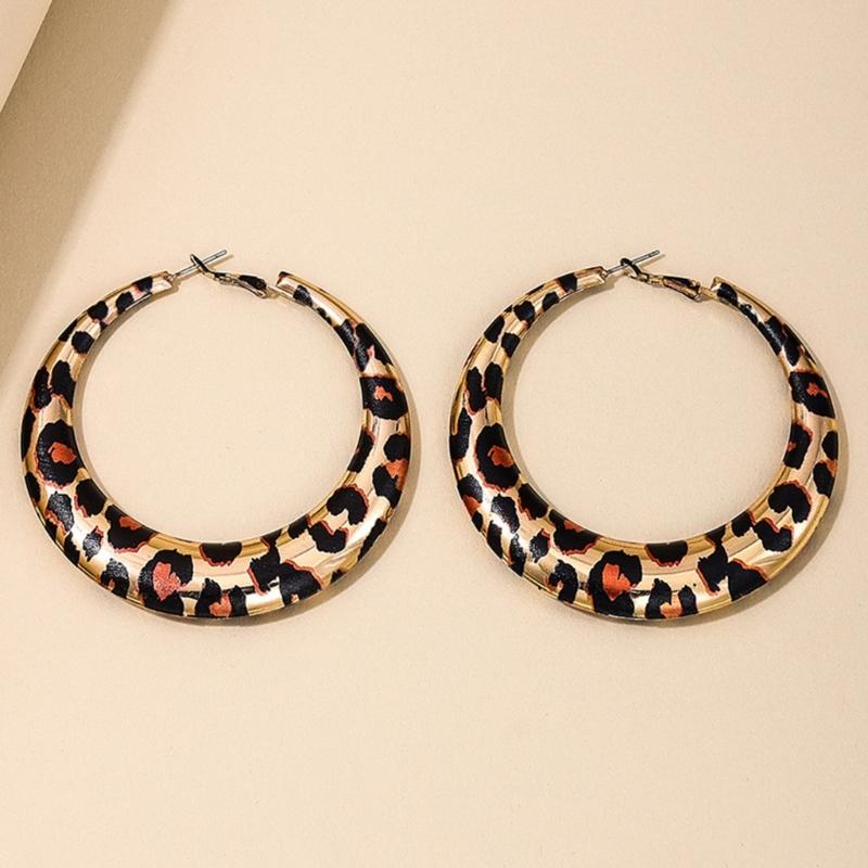 Fashion Leopard Print Ear Jewelry Stylish Circular Leopard Pattern Ear Studs Personalized Earrings for Gatherings