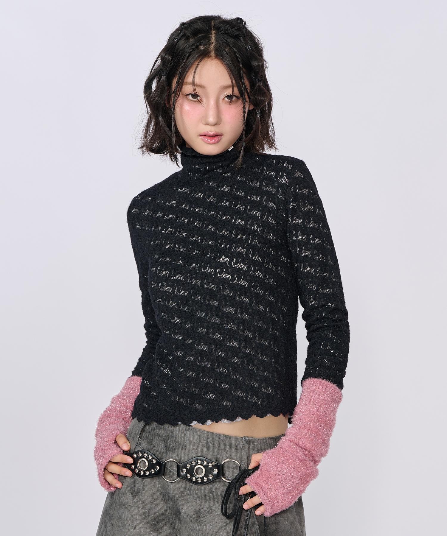 Unusual Normal Ribbon High-Neck T-Shirt_Black Black