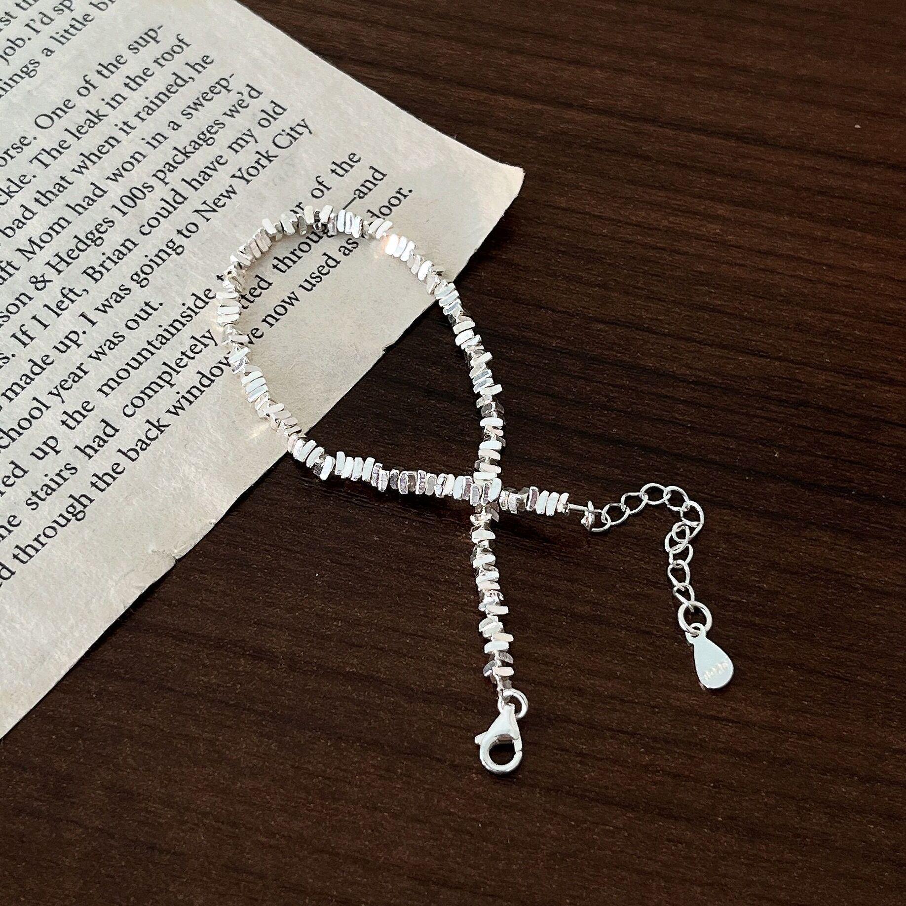 

Yinruitai S925 Sterling Silver Luxury Geometric Necklace - Elegant Four-Cornered Design for Women 925 Sterling Silver