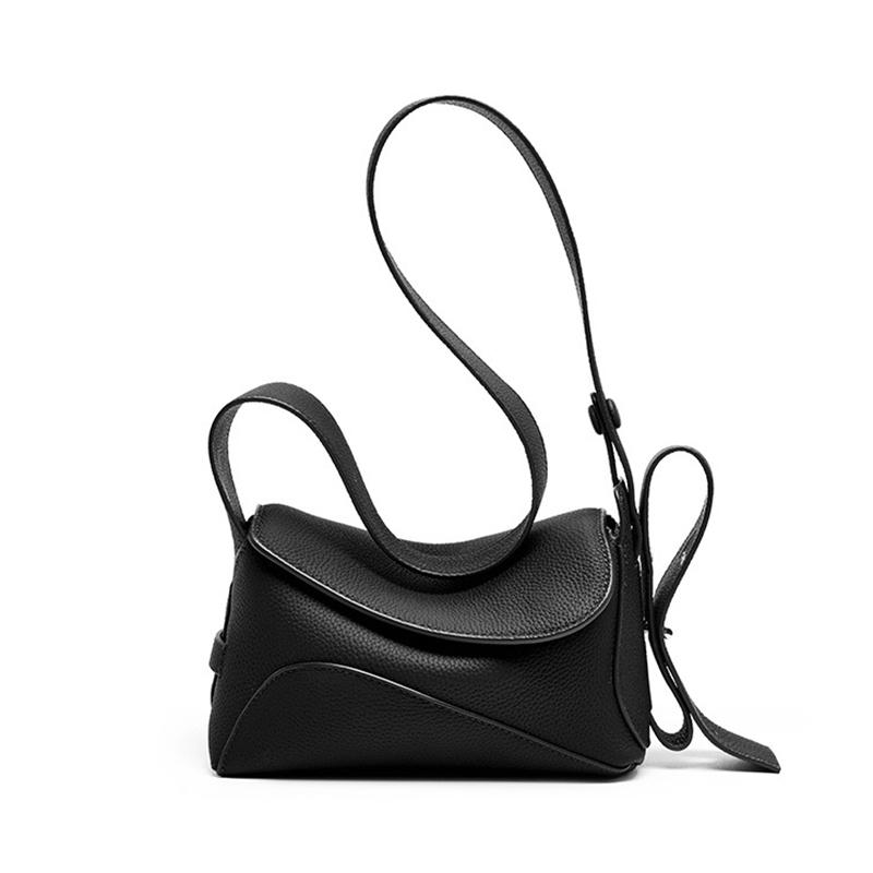 

Сумка подмышку из натуральной кожи для женщин, летняя новинка, универсальная наплечная сумка с геометричным обтекаемым дизайном, сумка-кроссбоди about 20x8x15cm чёрный