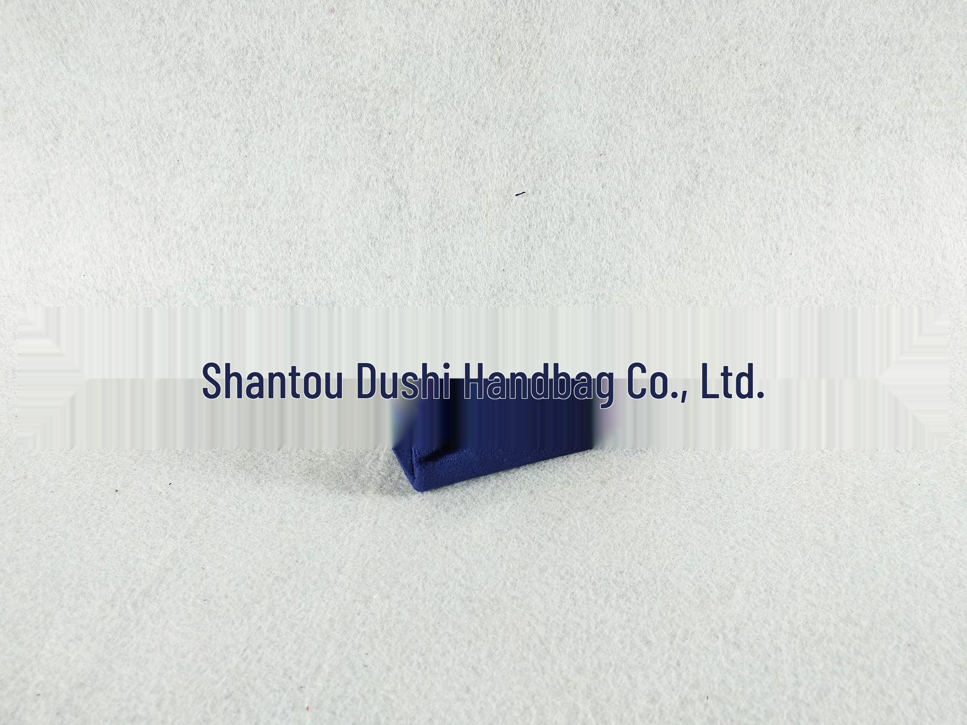 

Mini Velvet Lipstick Case with Mirror and Chain