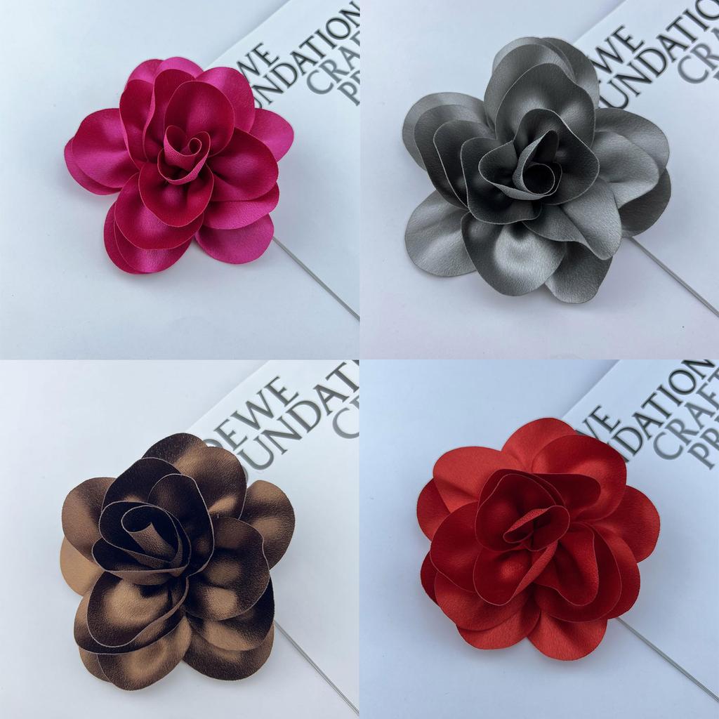 Eye Catching Flower Corsage Accessory Fashionable Flower Brooch 14cm Lapel Decoration for Business Meetings Parties